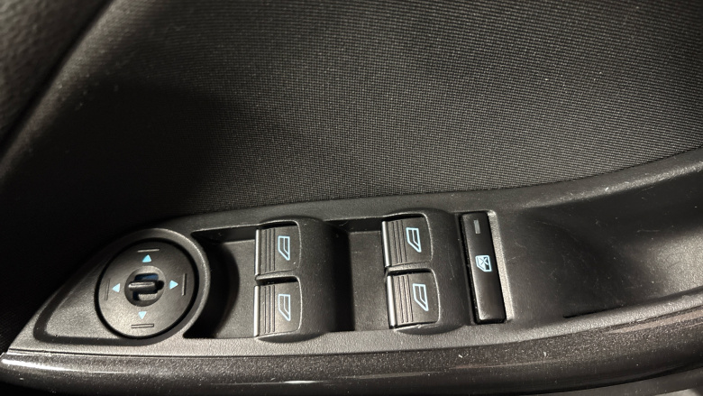 Ford Focus 1.0 EcoBoost 125 Titanium 5dr Petrol Hatchback